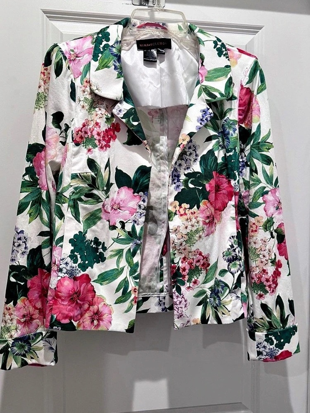 Nina McLemore Floral Blazer in White & Green Size 6 Like New